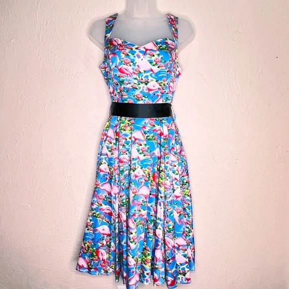 Flamingo Blue Pink Tropical Print Vintage Style Fit and Flare Dress Size 6 - Picture 1 of 10